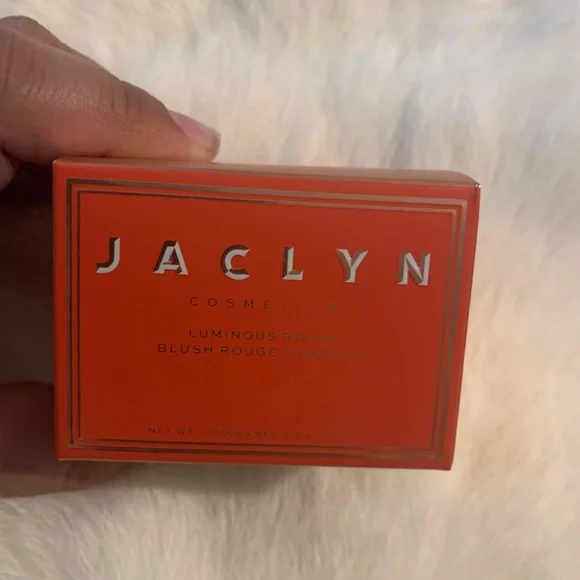 Jaclyn Bundle - Picture 3 of 11
